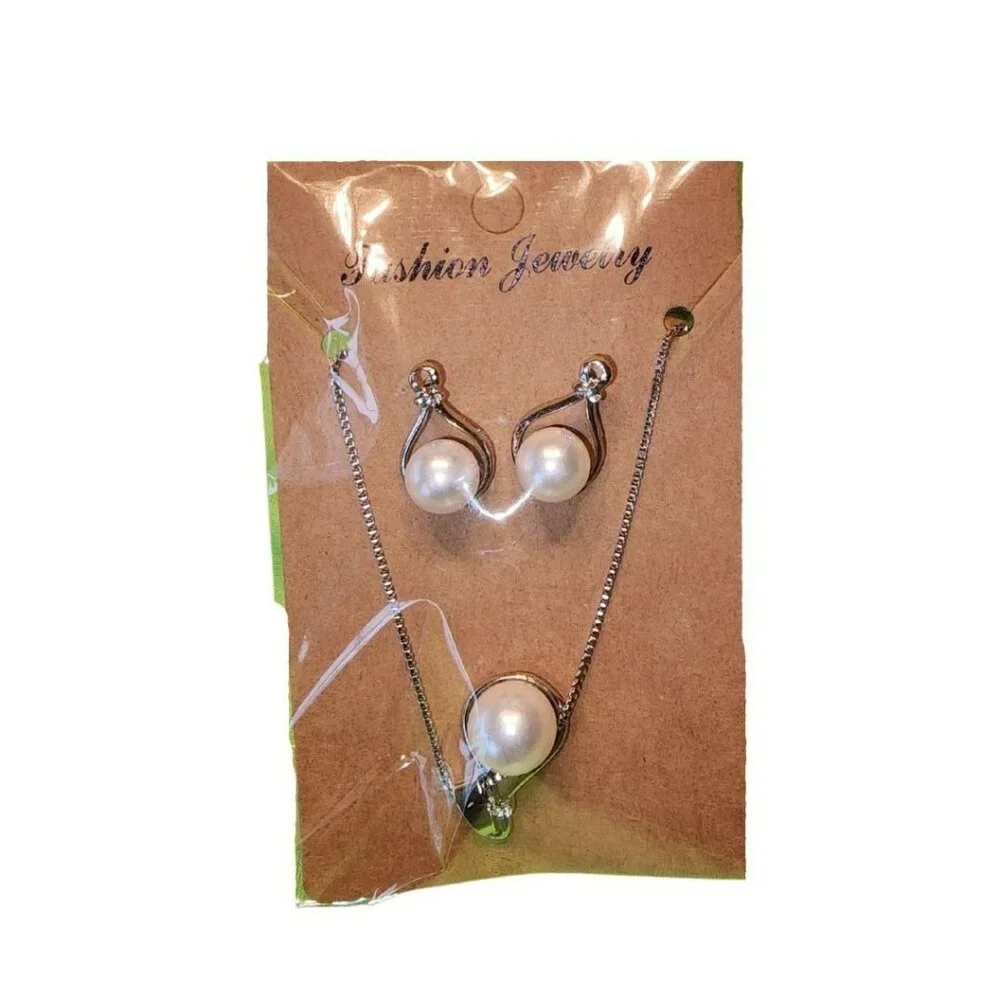 Silver-Tone Pearl Pendant Necklace & Matching Earrings Jewelry Set
